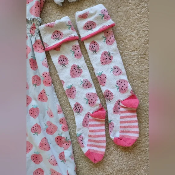 Matilda Jane Size 6 Strawberry Dress & Socks - Picture 8 of 9